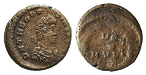 Theodosius I (379-395). Æ (12mm, ... 