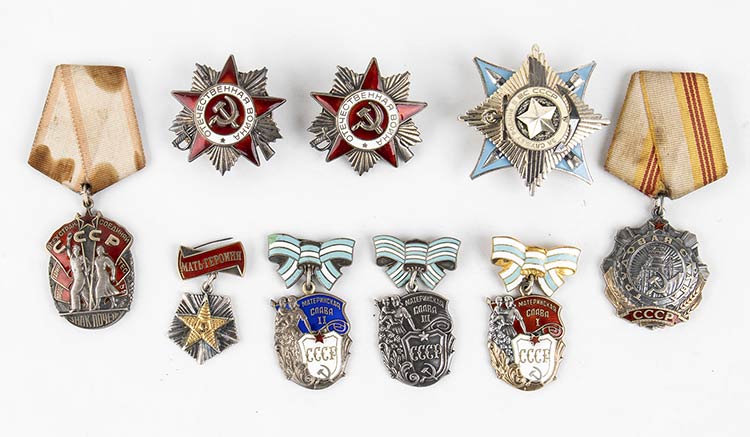 Lotto di 9 ordini e medaglie, URSS ... 