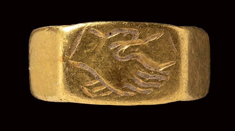 A roman gold engraved child ring. ... 