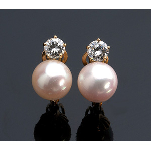 18K GOLD, DIAMOND AND PEARL ... 