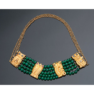18K GOLD AND CHRYSOPRASE NECKLACE; ... 