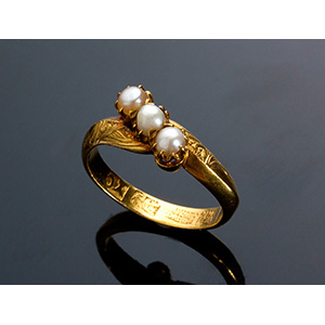 Antico anello orientale in oro ... 