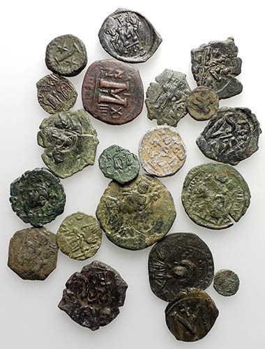 Lot of 20 Byzantine Æ coins and ... 