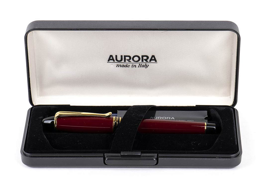 Aurora, fountain pen, M nib; ; ... 
