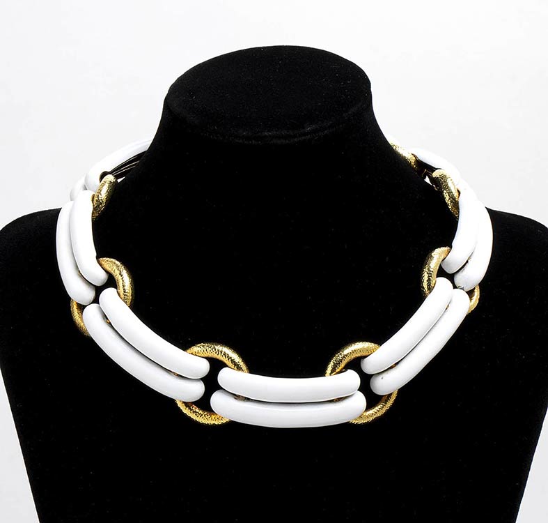 Enamel gold necklace - manifacture ... 