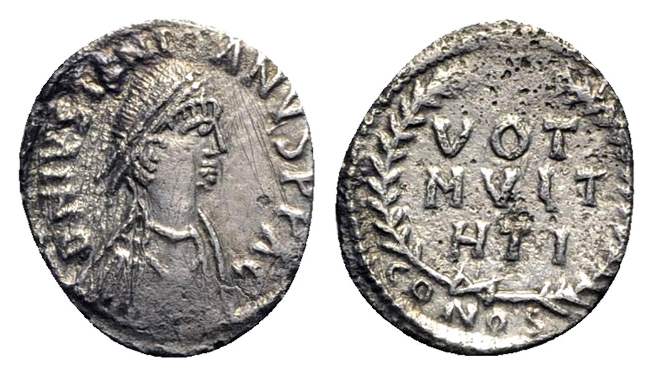 Justinian I (527-565). AR Siliqua ... 
