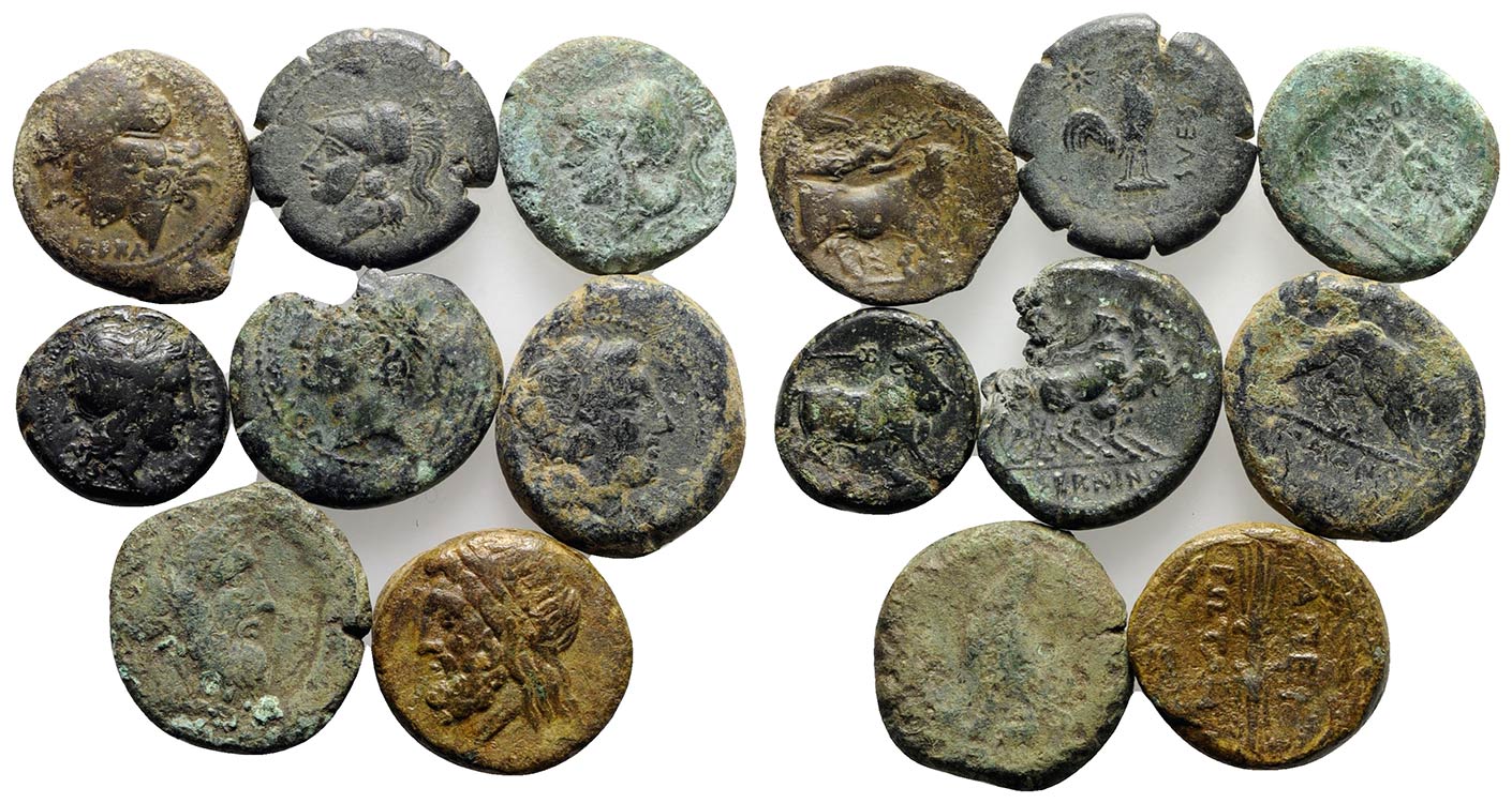 Lot of 8 Greek Æ coins, to be ... 