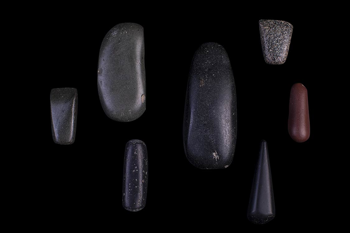 COLLECTION OF 7 PRECOLUMBIAN STONE ... 