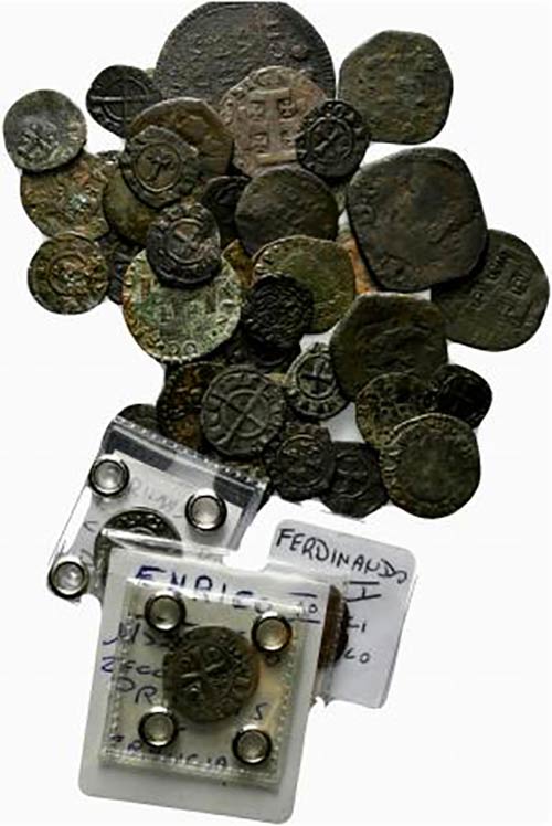Lotto di 40 monete medioevali di ... 