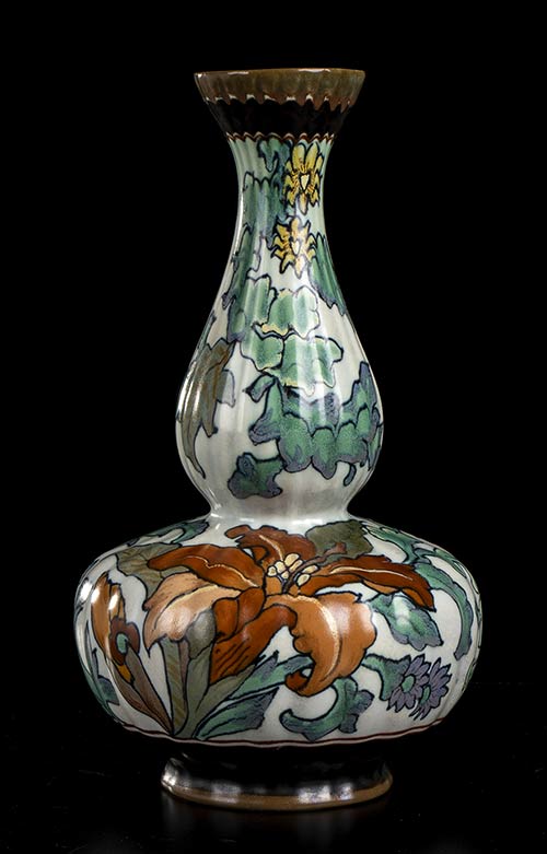 GOUDA HOLLANDGreen vase with plant ... 