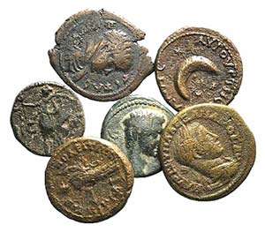 Lot of 6 Roman Provincial Æ ... 