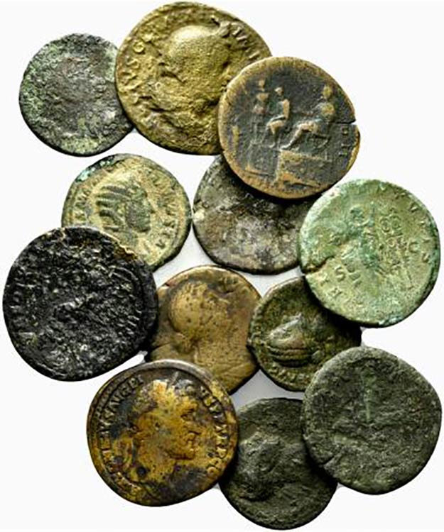 Lot of 12 Roman Imperial Æ coins, ... 
