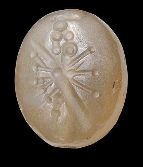 A late Babylonian chalcedony stamp ... 