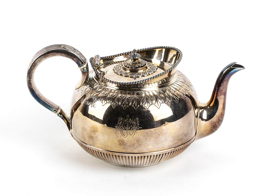 English sterling silver tea pot - ... 
