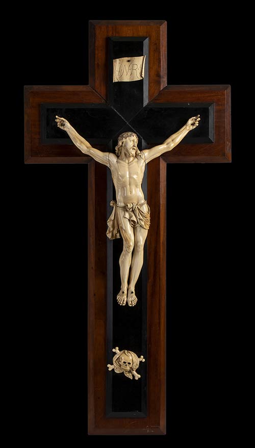 Ivory crucifix - North Europe 1827 ... 