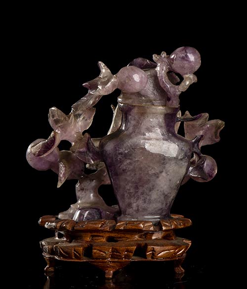 AN AMETHYST COMPOSITION 
China, ... 
