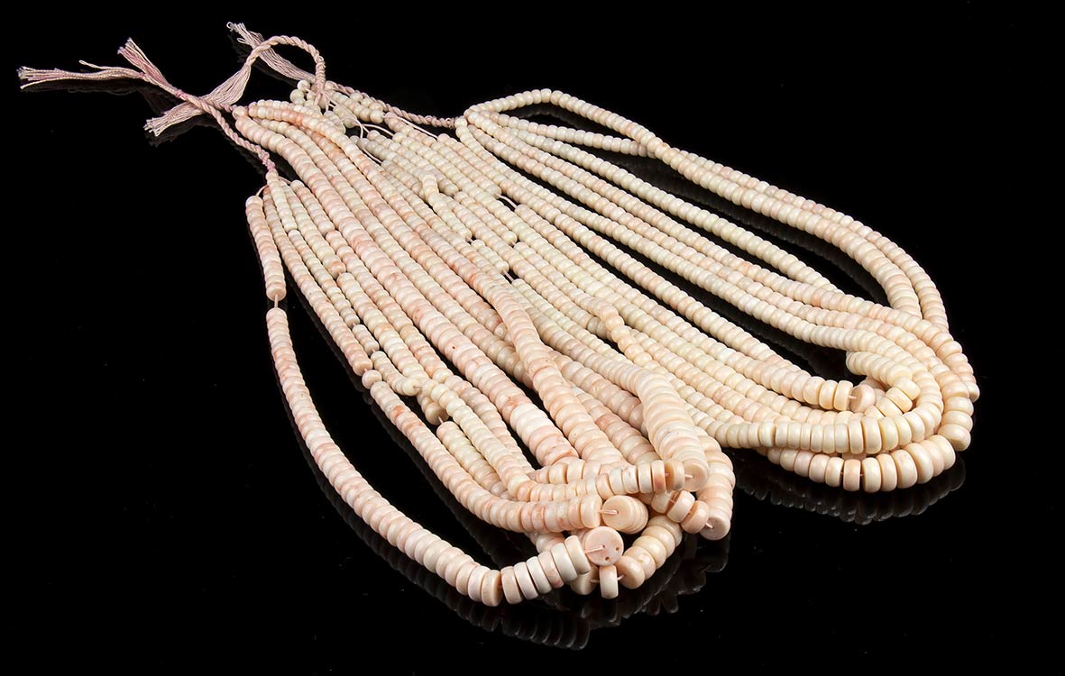 11 pink coral  washer beads loose ... 