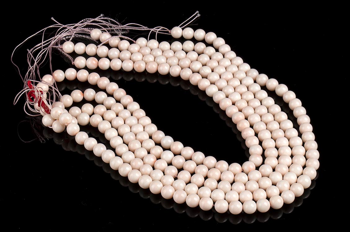 5 pink coral beads loose ... 