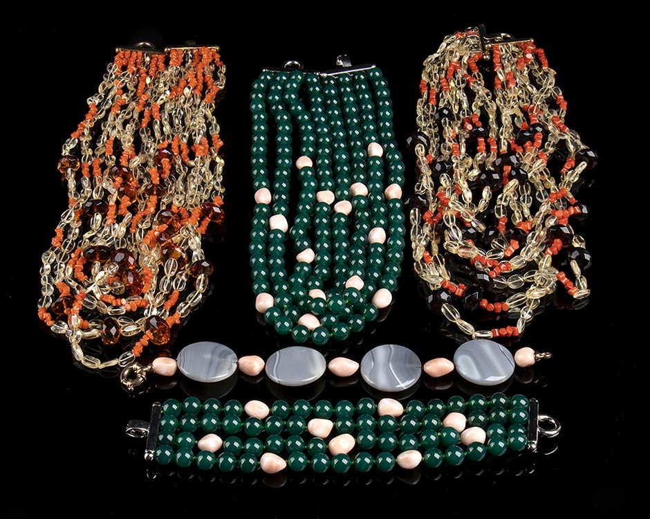 2 bracelets and 3 necklaces, ... 