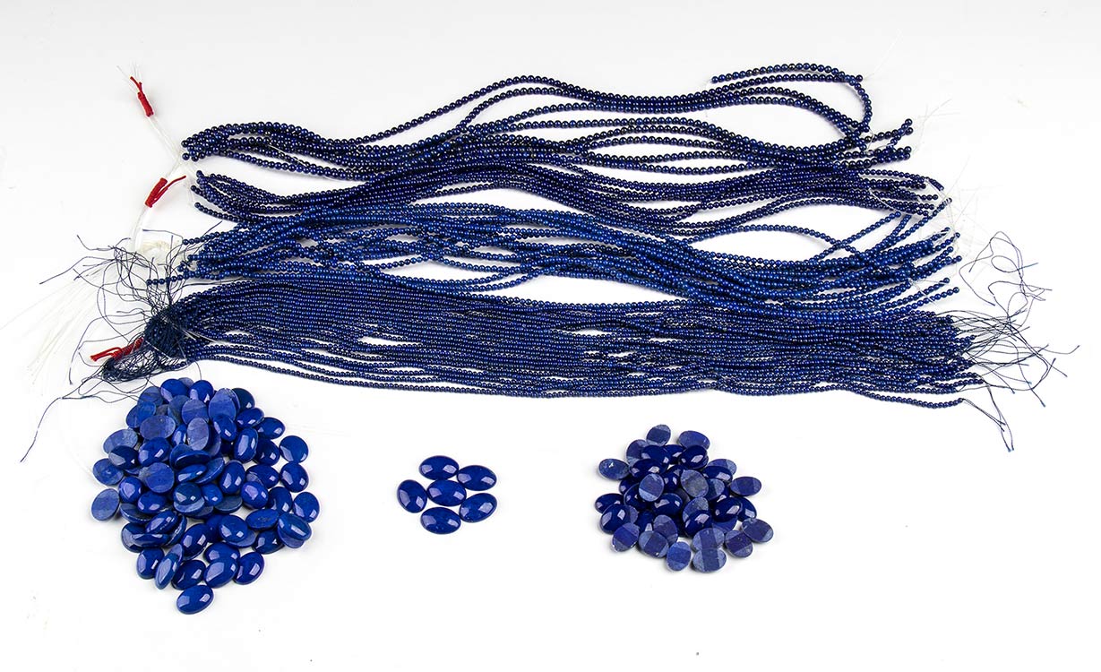 Lapis lazuli loose strands and ... 