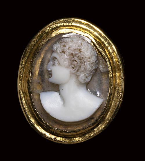 A roman agate cameo mounted in a ... 