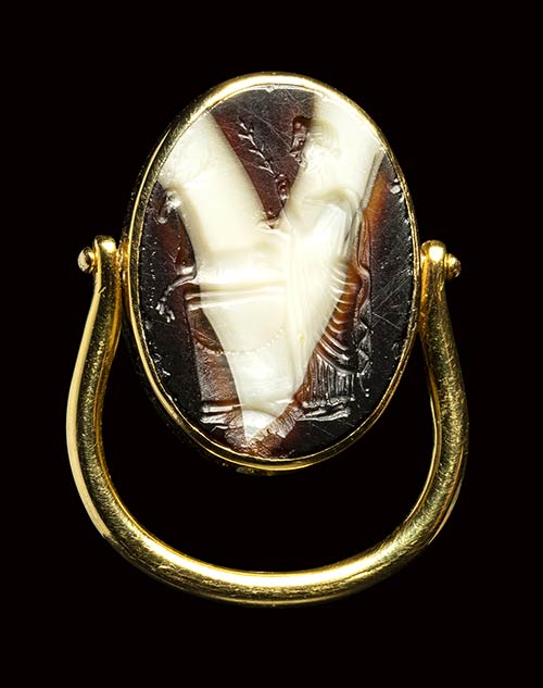 A large roman italic banded agate ... 