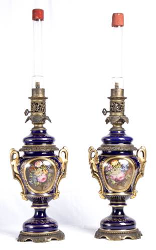 Pair of French ceramic oil lamps - ... 