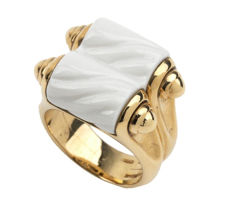 Gold ring with white ceramic - ... 