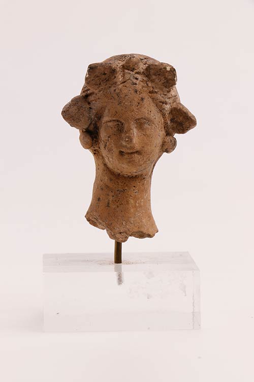 Hellenistic Tanagra terracotta ... 