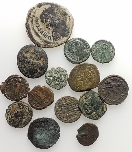 Lot of 14 Greek, Roman and ... 
