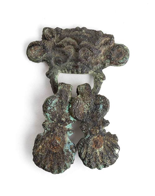 Greek bronze handle of a Cista; ... 