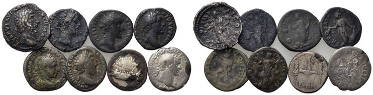 Lot of 8 Roman Republican and ... 
