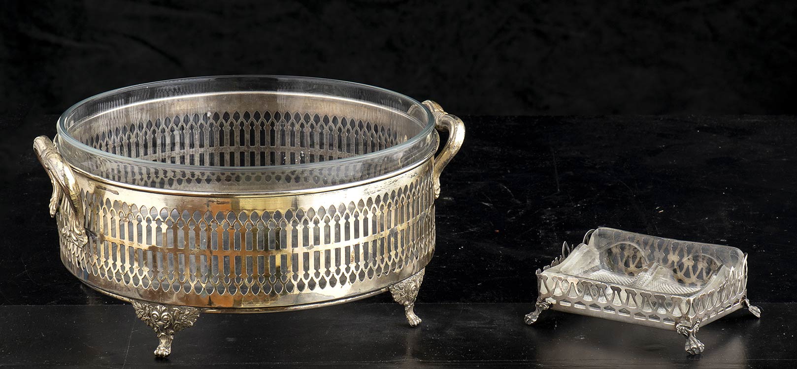 Silver plated Preserve bowls, 20th ... 