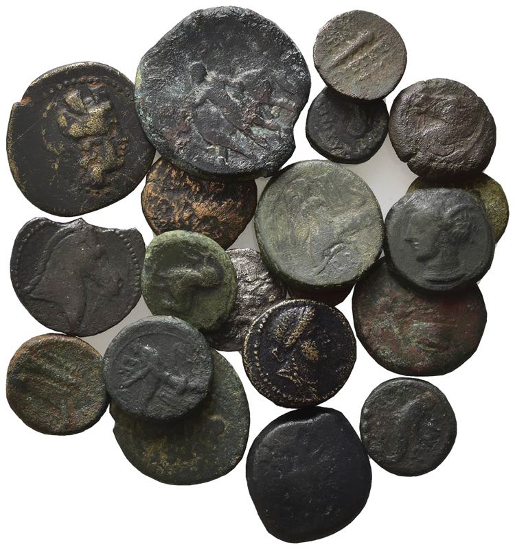 Lot of 21 Greek Æ coins, to be ... 