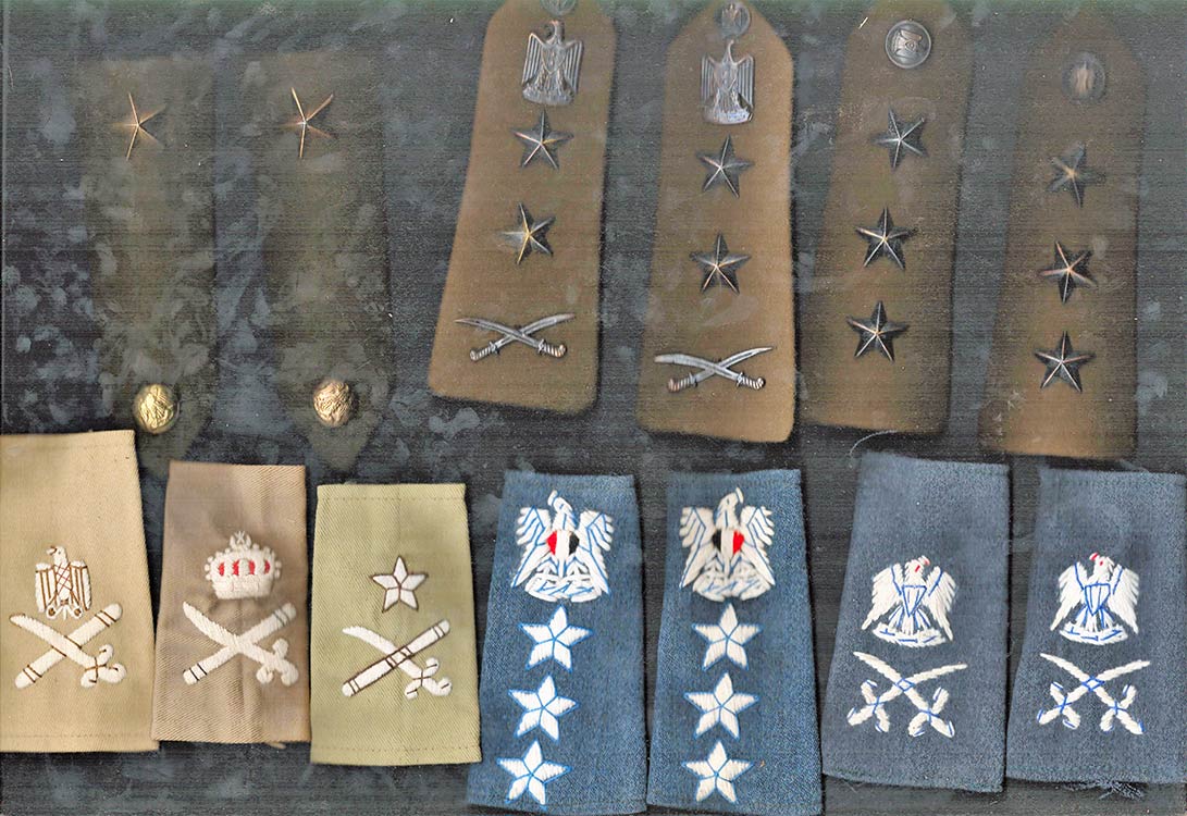 EGYPTLot of shoulder boards and ... 