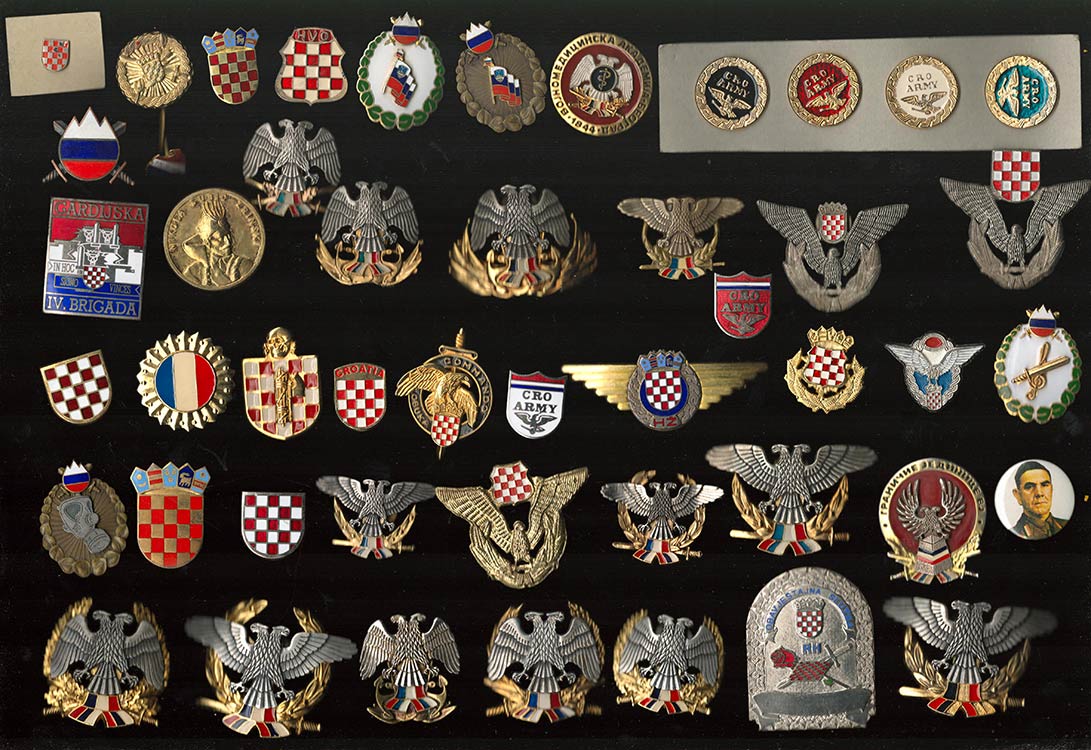 YUGOSLAVIALot of 100 metal badges ... 