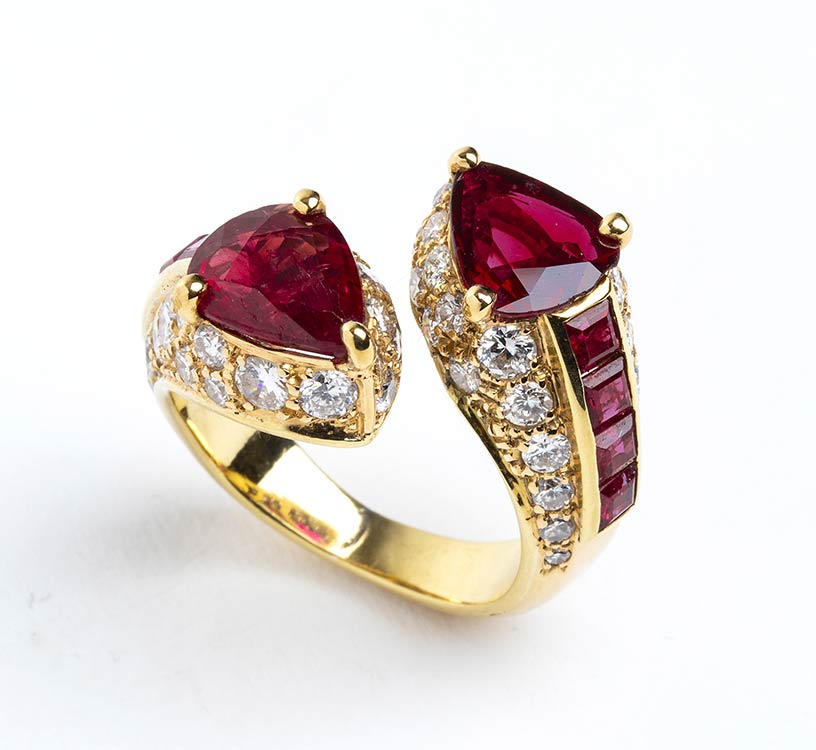 Ruby diamond contrarie motif band ... 
