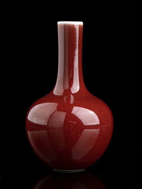A RED GLAZED PORCELAIN SMALL ... 
