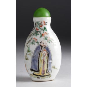 Painted porcelain snuff bottle;XX ... 