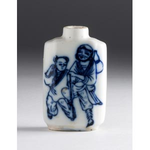 Painted porcelain snuff bottle;XX ... 