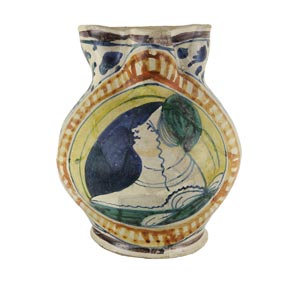 Majolica flagon painted in ... 