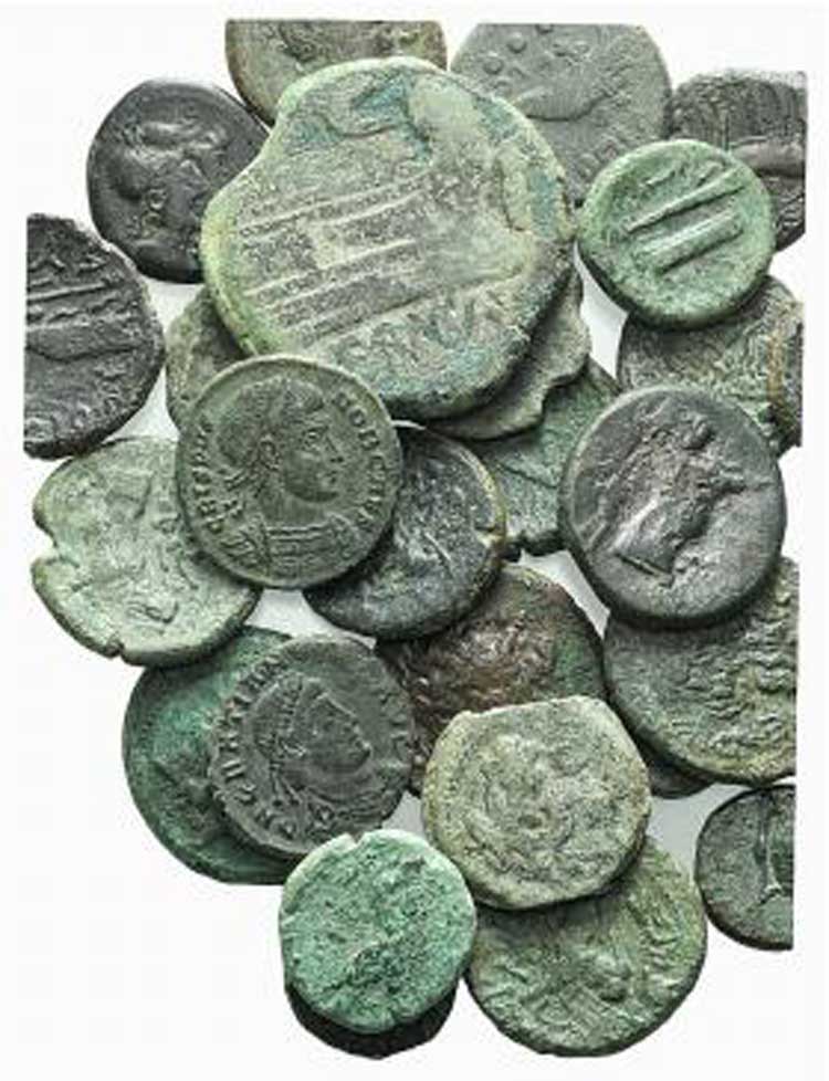 Lot of 28 Æ coins, mostly Greek, ... 
