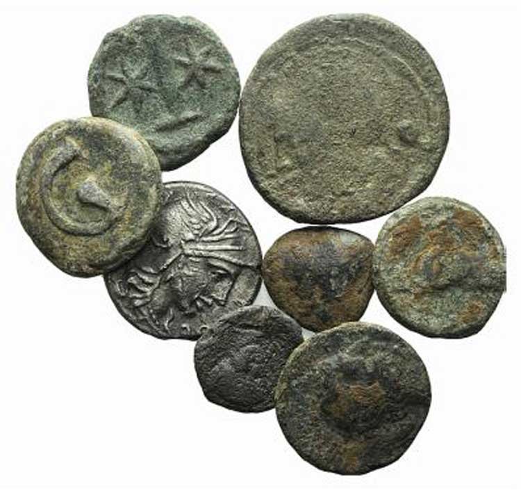 Mixed lot of 8 coins, including ... 