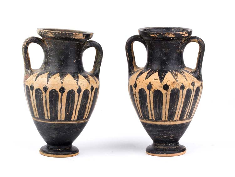 A couple of amphoras attributed to ... 