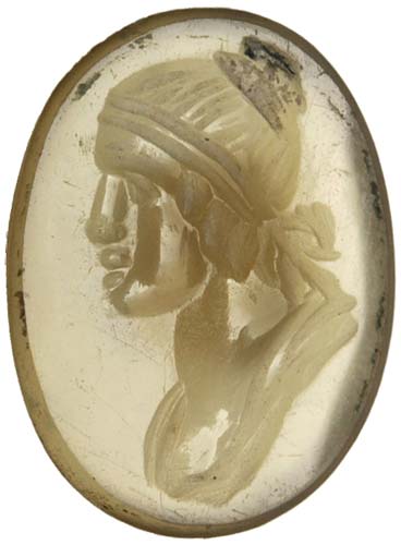 Agate with male portrait bust ... 