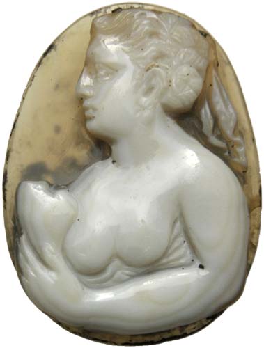 Mid-16th-century cameo of Diana ... 