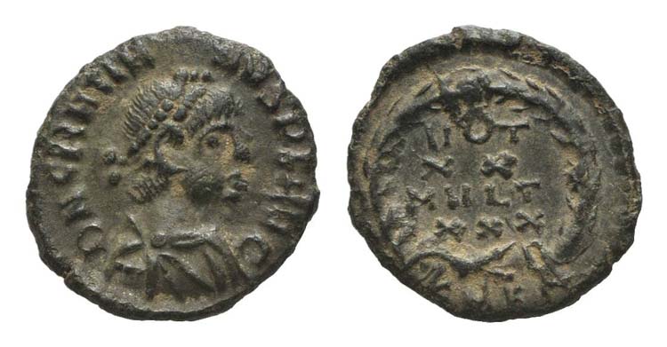 Gratian (367-383). Æ (12mm, ... 