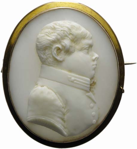 Interesting shell cameo, mounted ... 