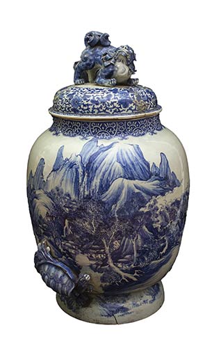 A LARGE MEIJI PERIOD ‘BLUE AND ... 