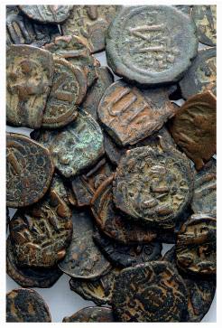Lot of 50 Byzantine Æ coins, to ... 